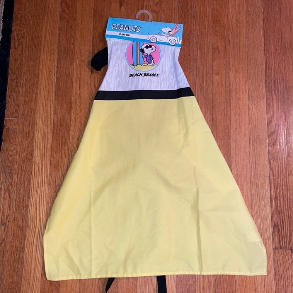 Peanuts Snoopy Apron - Yellow